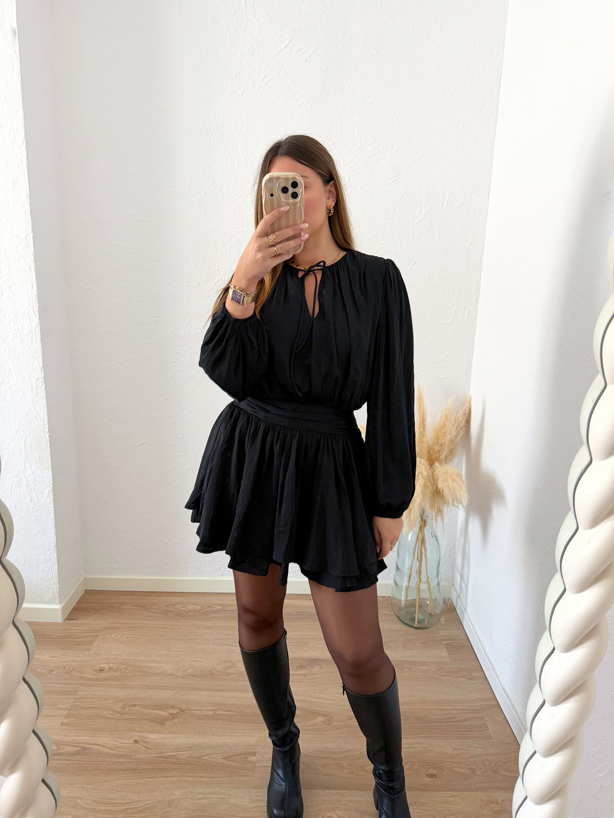 Robe noire LISON
