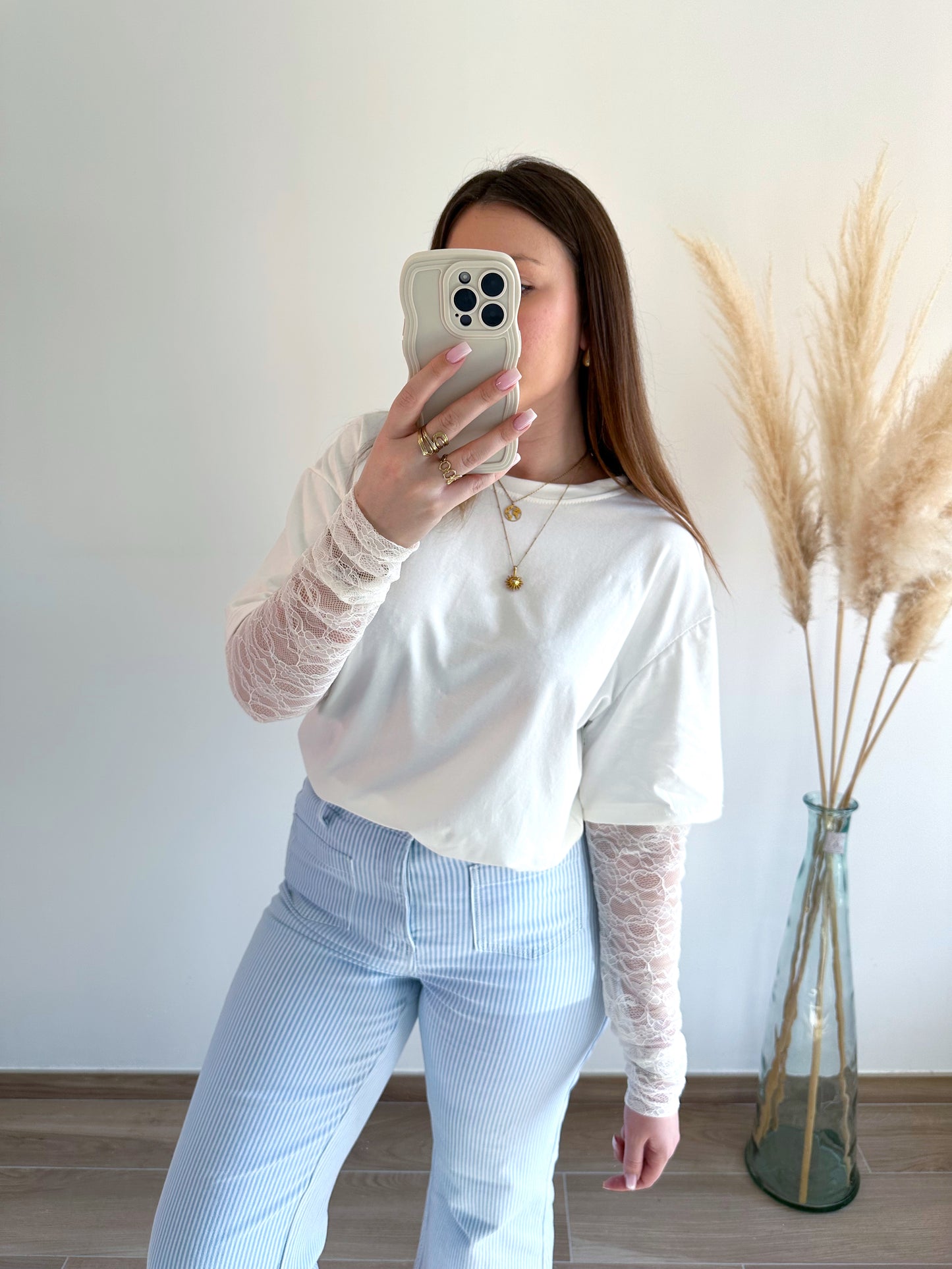 Tee-shirt blanc dentelle IZIA