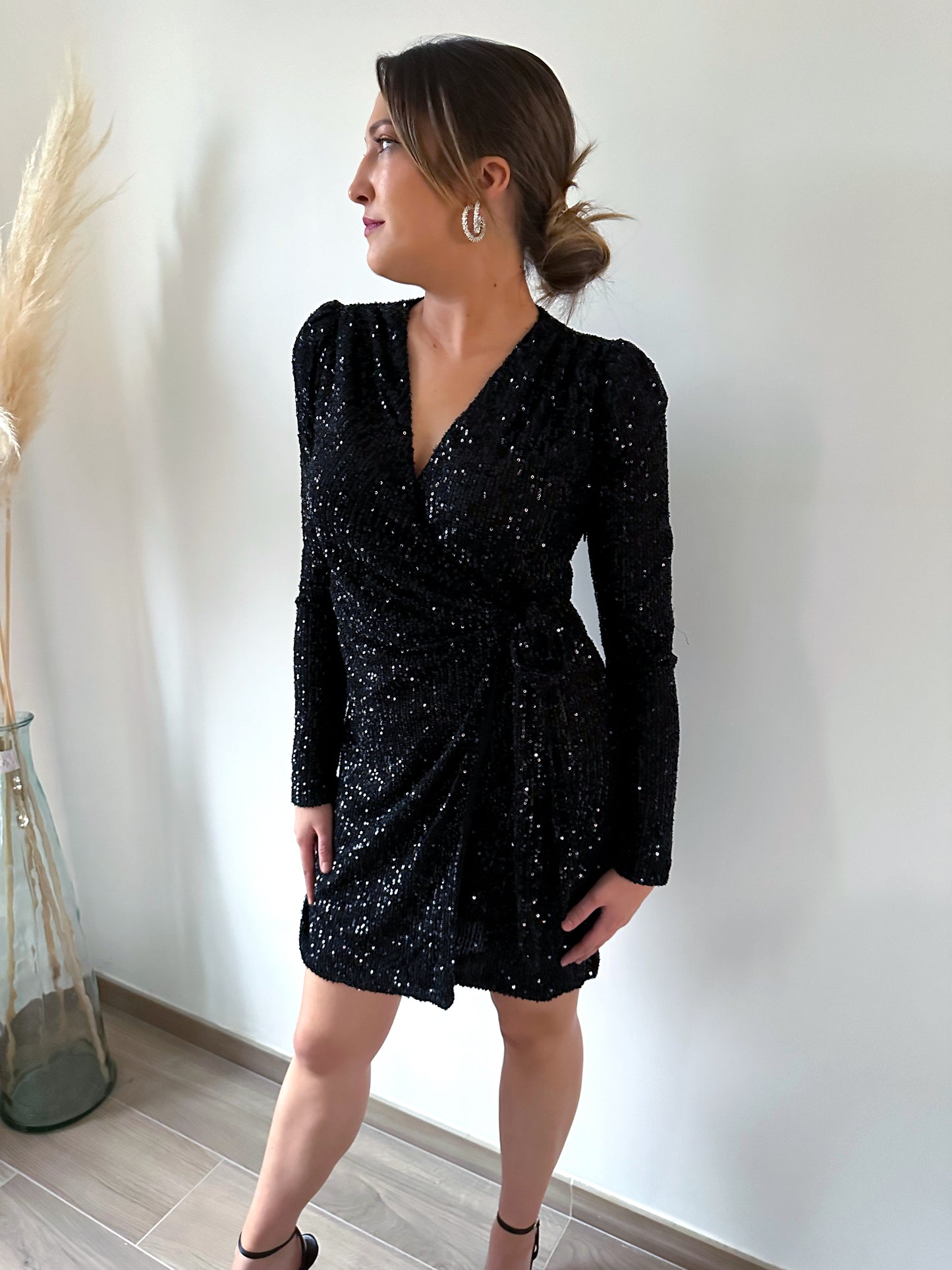 Robe noire pailletée ALMA