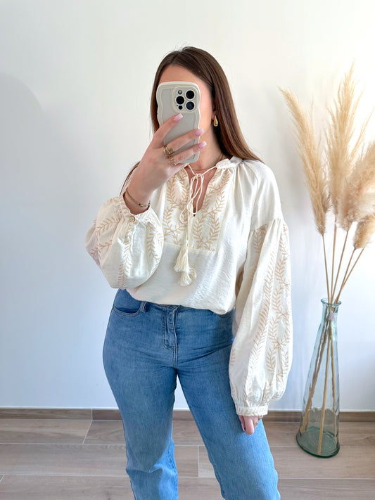 Blouse beige brodée AMALIA
