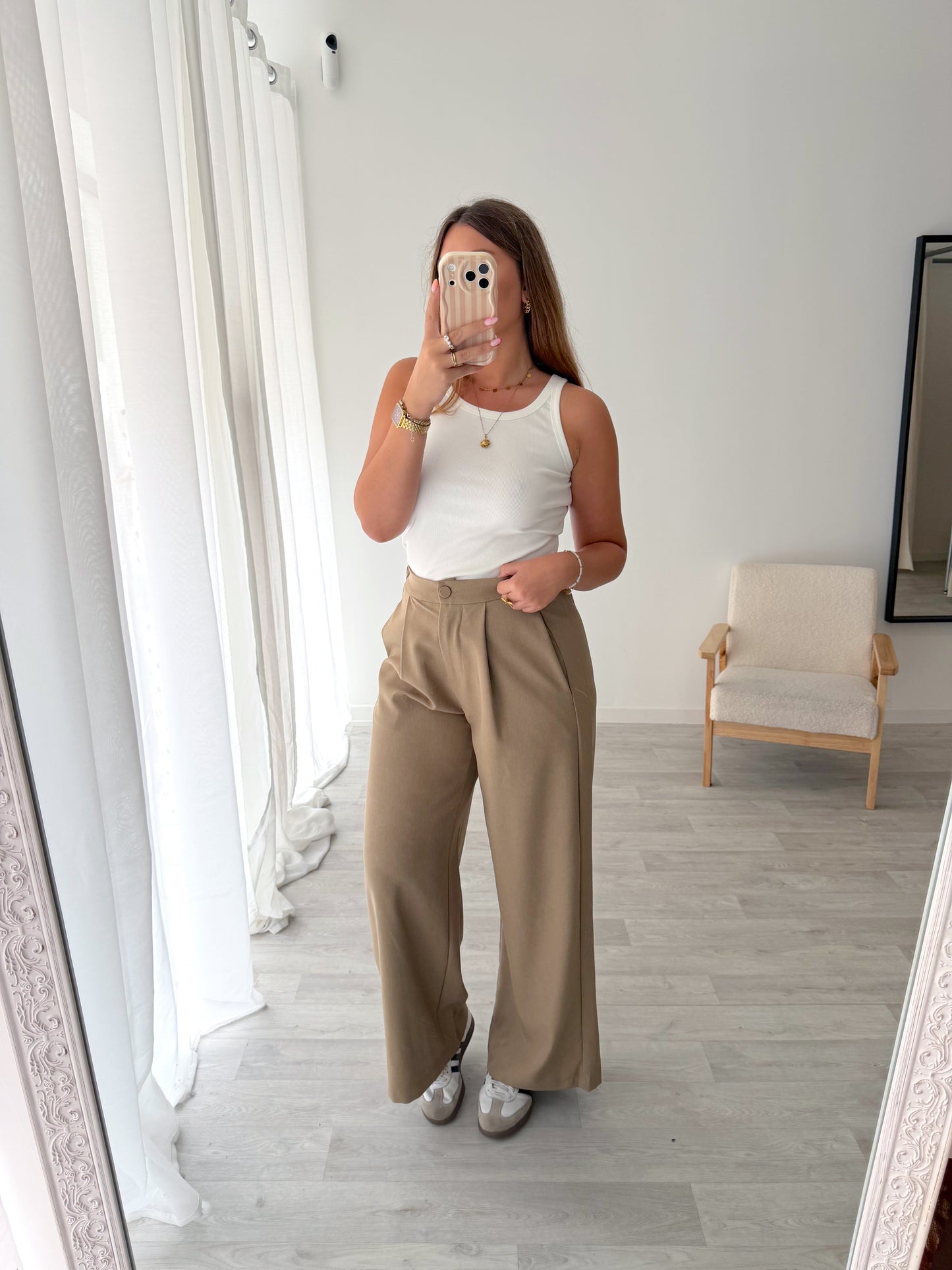 Pantalon beige ISIA