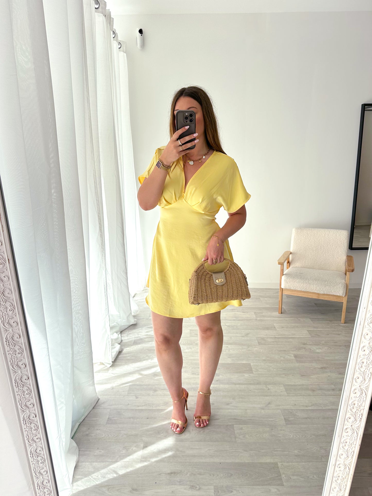 Robe satin jaune ENORA