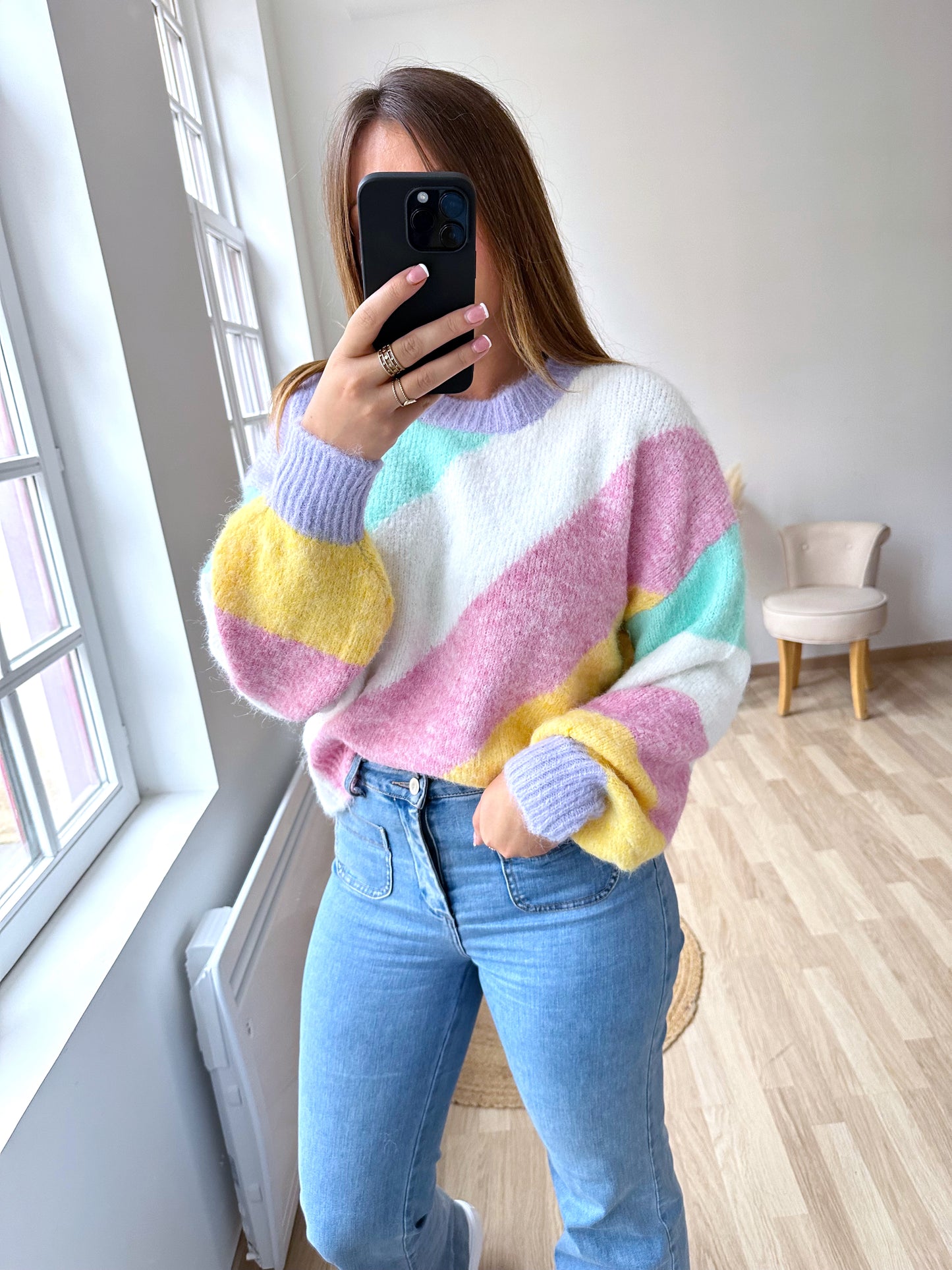 LAORA pastel sweater