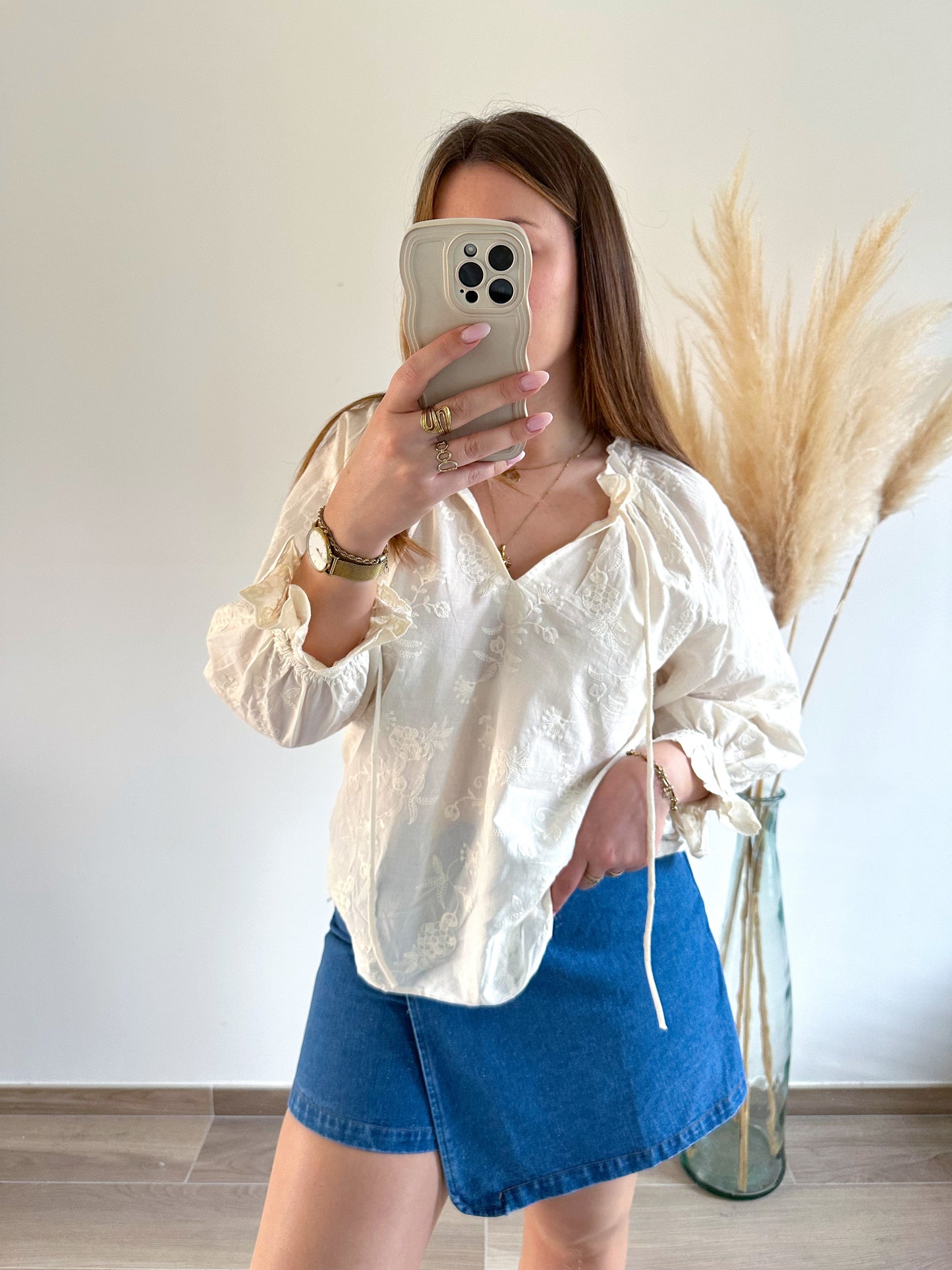 Blouse écru brodée CLARA