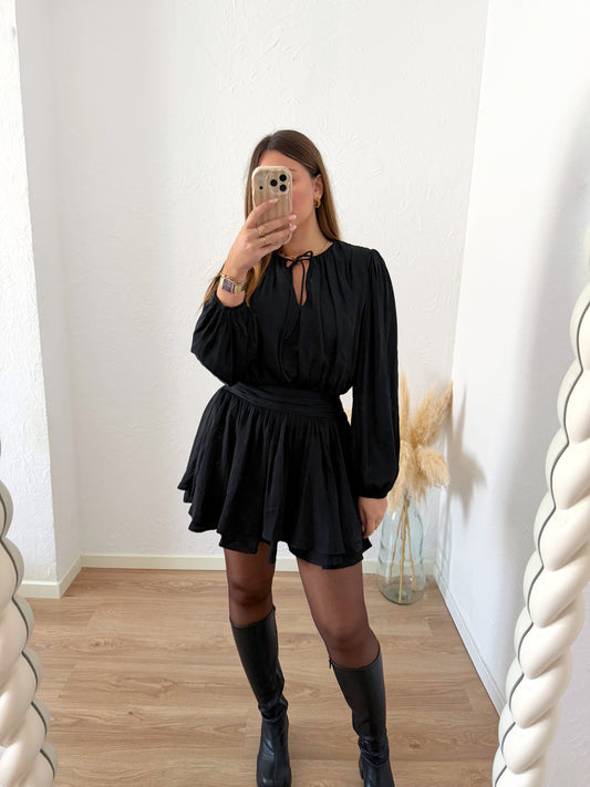 Robe noire LISON