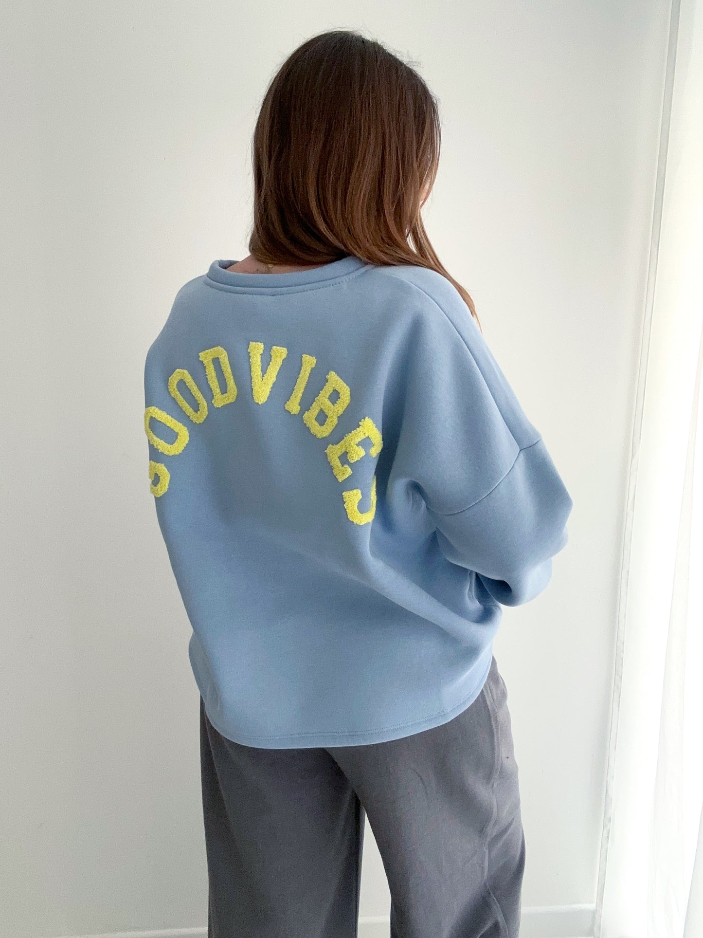 Sweat bleu GOODVIBES