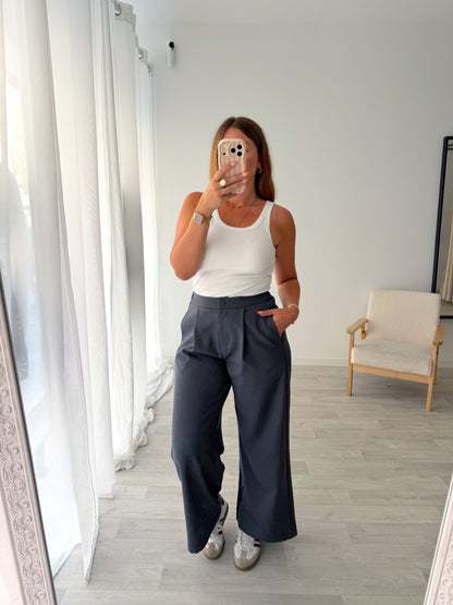 Pantalon gris ISIA