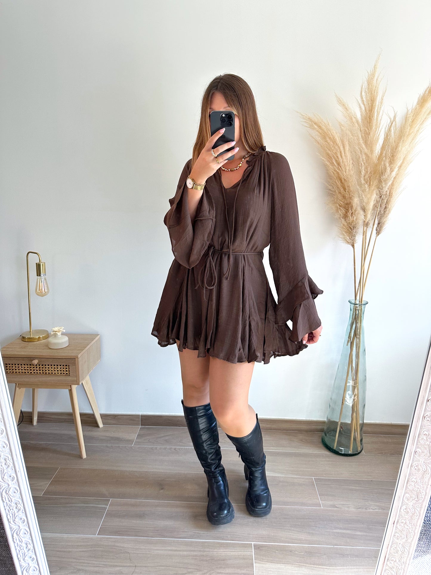 Robe marron AVA