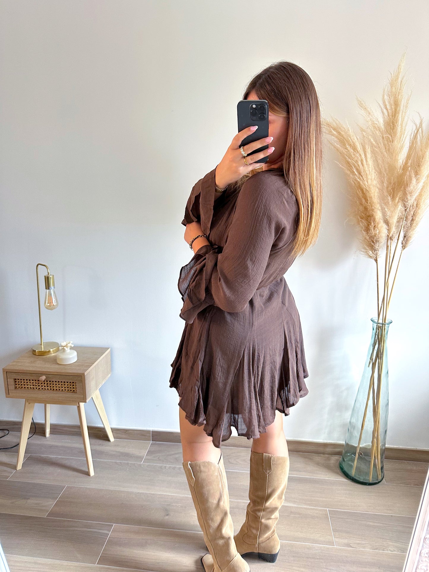 Robe marron AVA